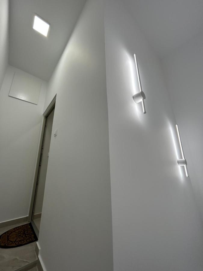 Armonia Small Luxury Apartments Ierápetra Buitenkant foto