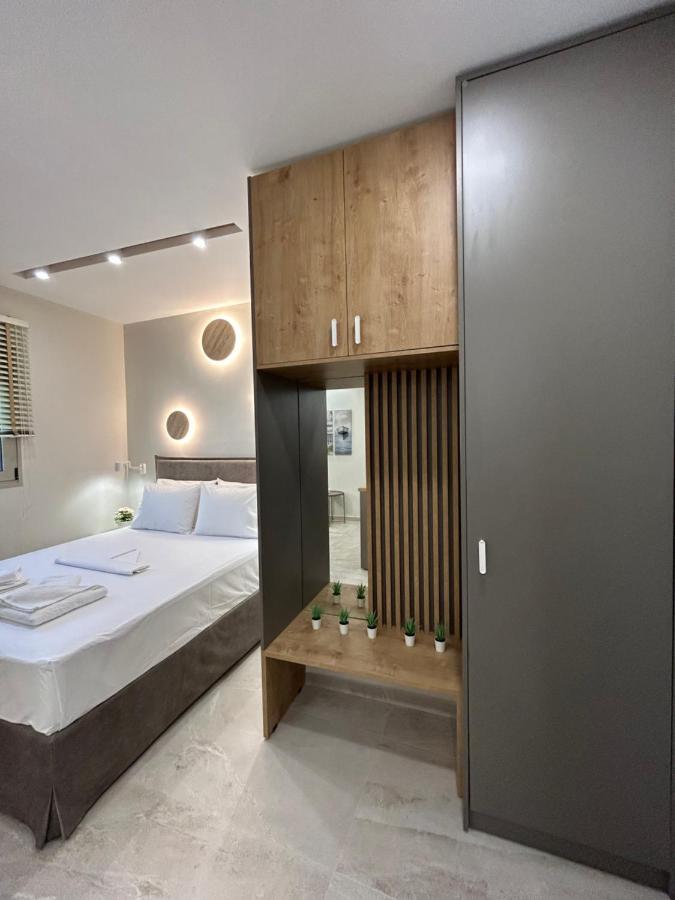 Armonia Small Luxury Apartments Ierápetra Buitenkant foto