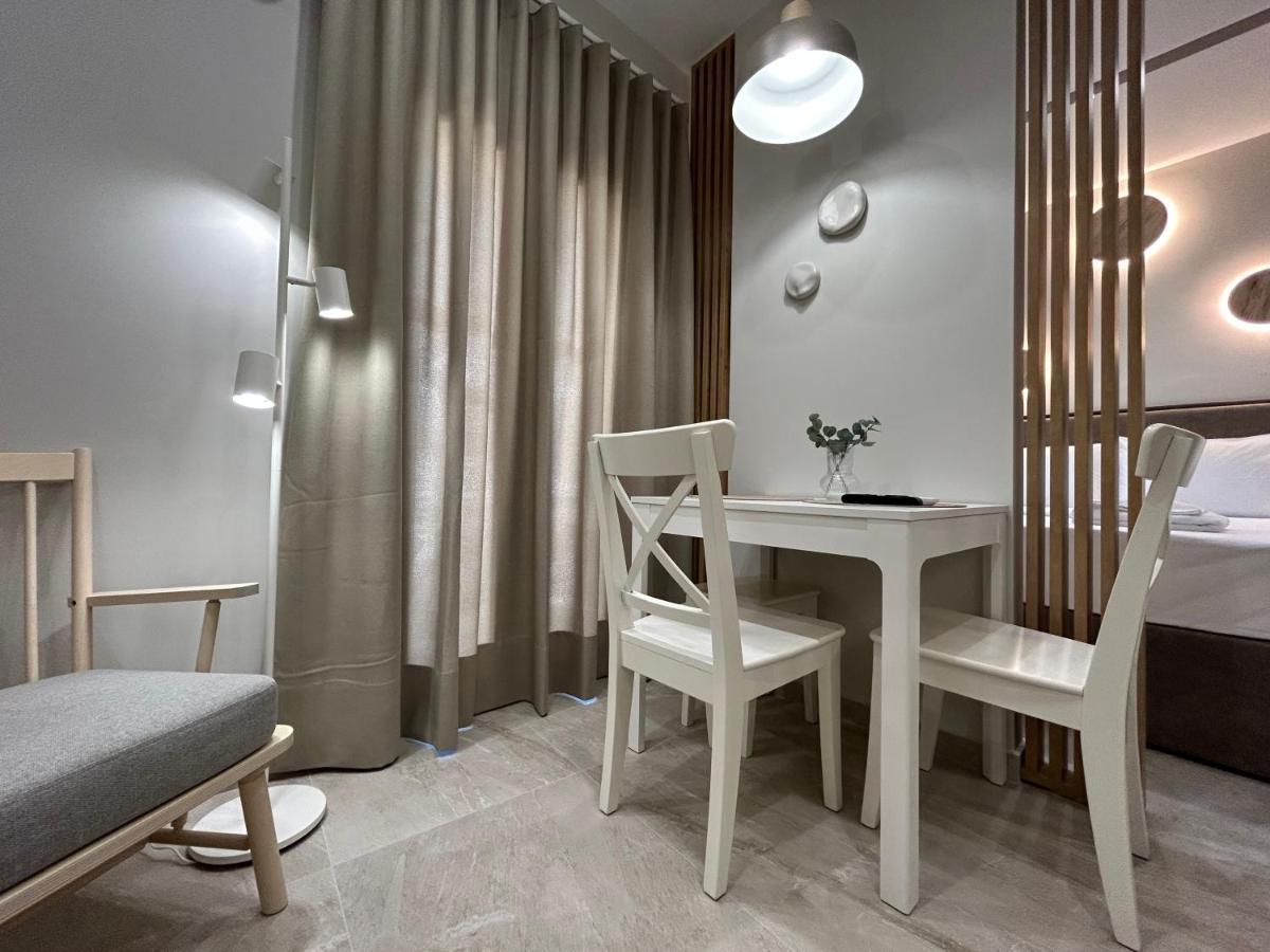 Armonia Small Luxury Apartments Ierápetra Buitenkant foto
