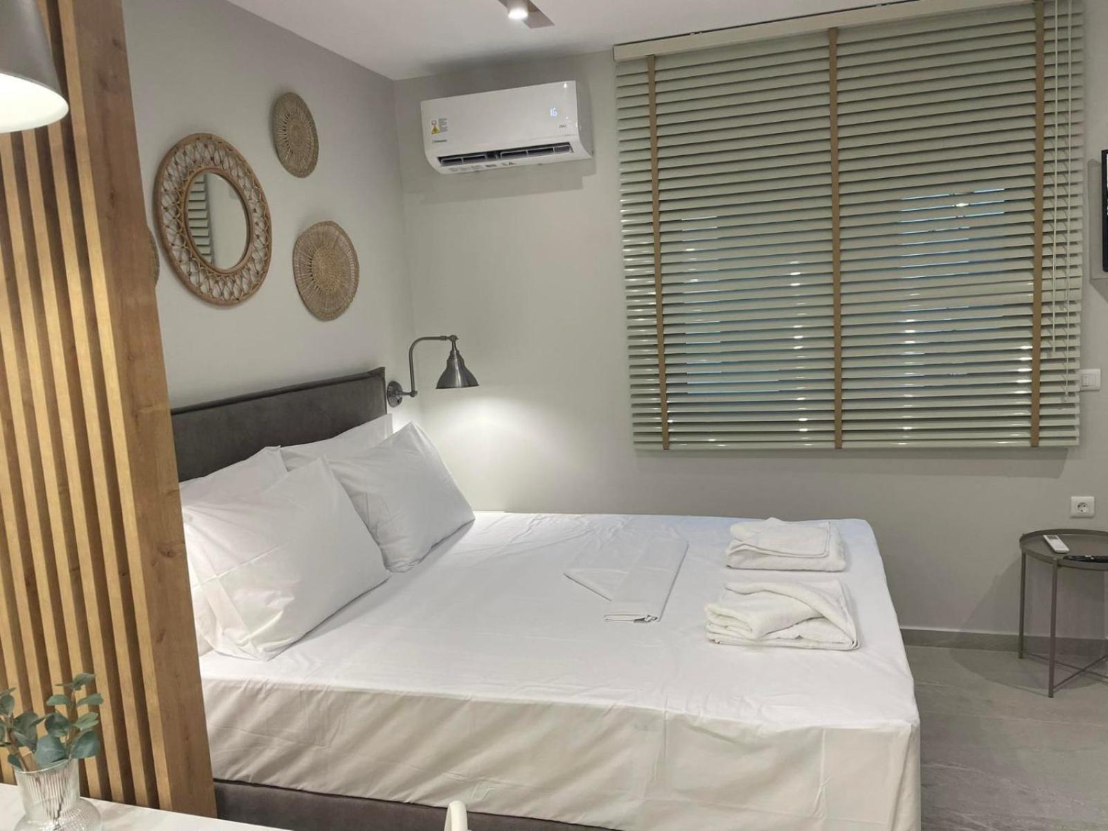 Armonia Small Luxury Apartments Ierápetra Kamer foto