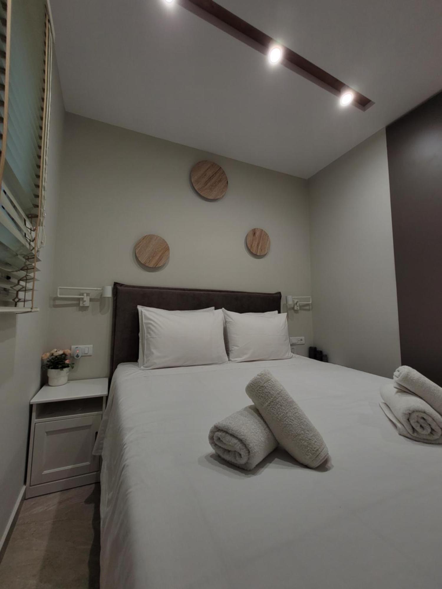Armonia Small Luxury Apartments Ierápetra Buitenkant foto