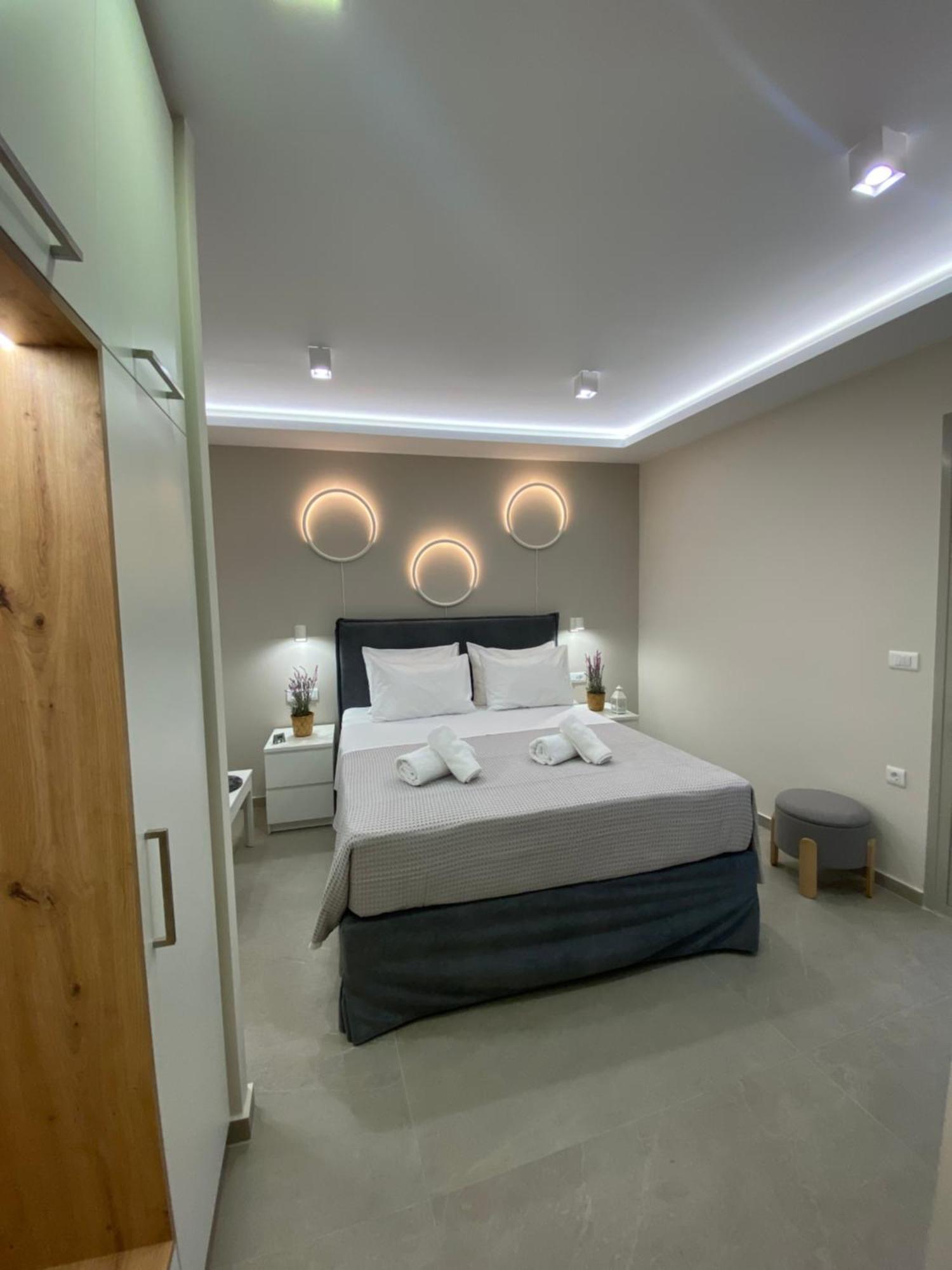 Armonia Small Luxury Apartments Ierápetra Buitenkant foto