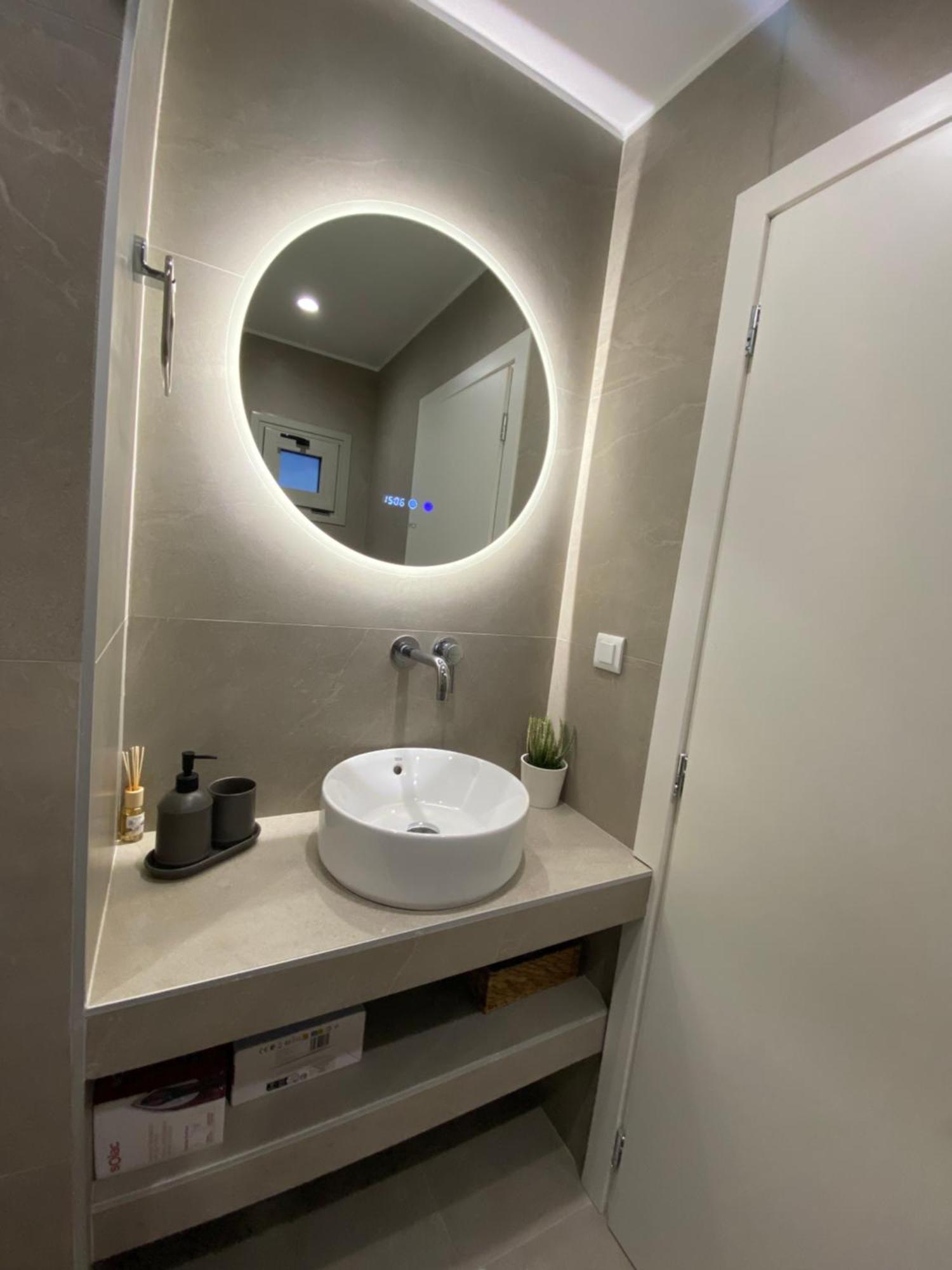 Armonia Small Luxury Apartments Ierápetra Buitenkant foto