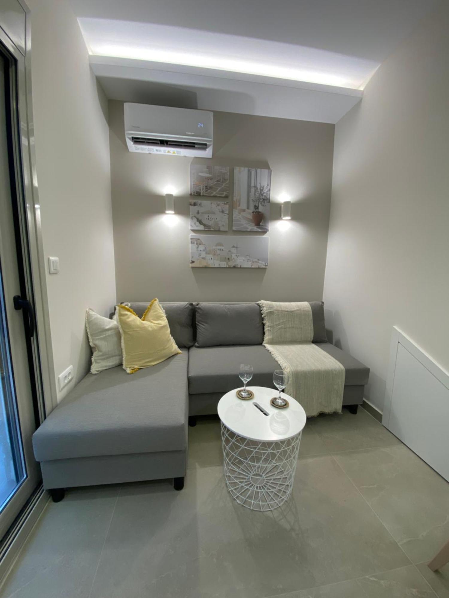 Armonia Small Luxury Apartments Ierápetra Buitenkant foto