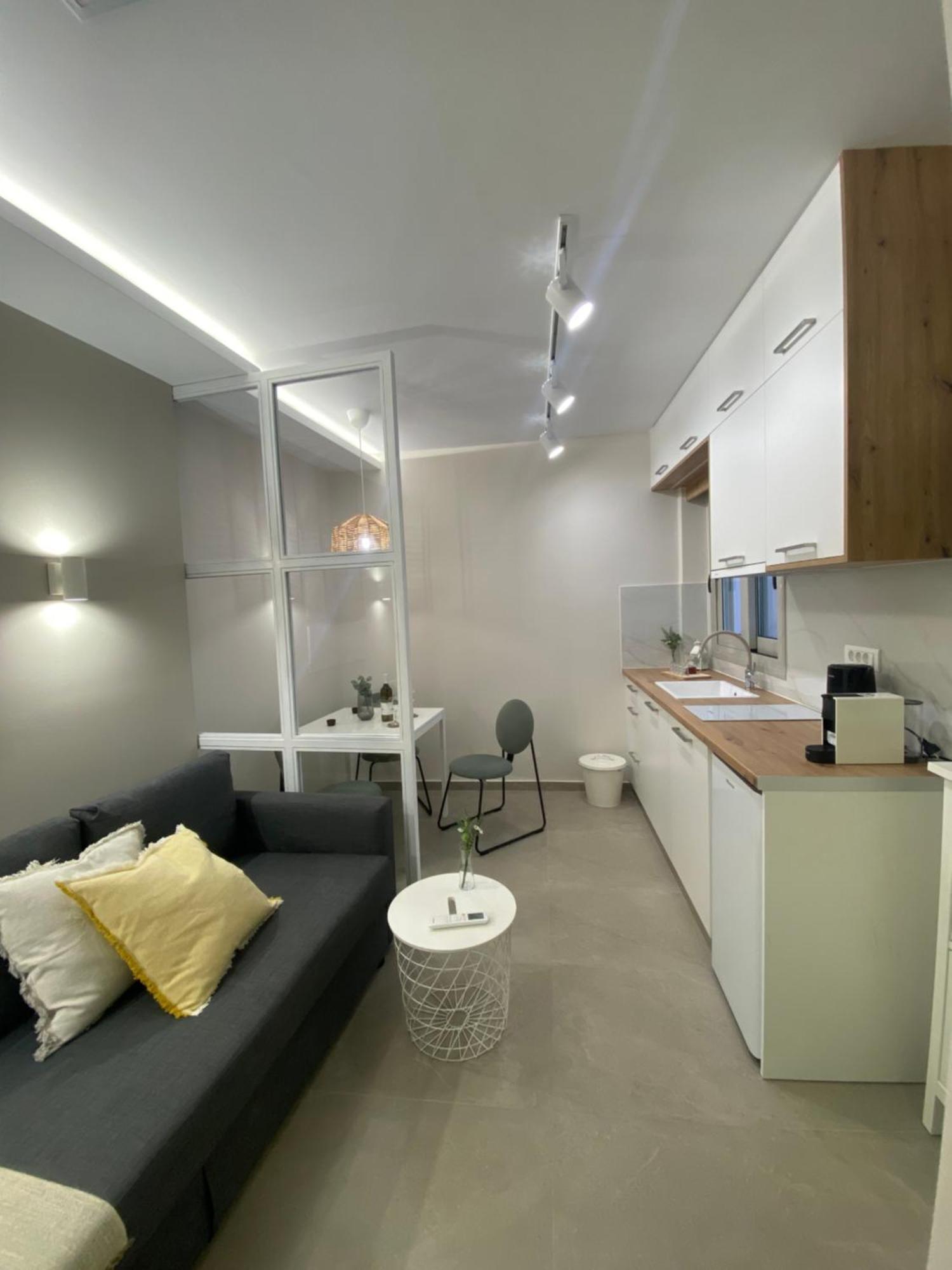 Armonia Small Luxury Apartments Ierápetra Buitenkant foto